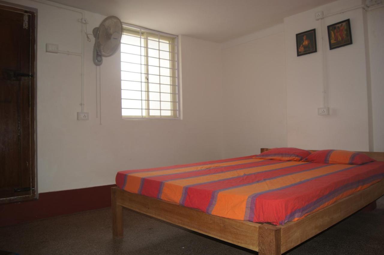 Cornerbunker Hostel Мисор Екстериор снимка
